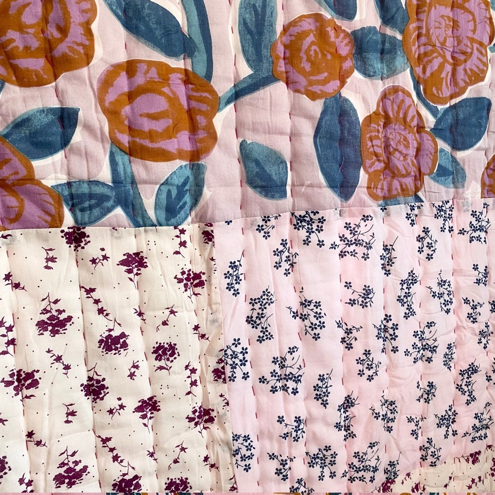 Anthropologie Patchwork Marvel Bed Blanket, Reversible, 82” x 60”, 100% Cotton - Picture 5 of 7